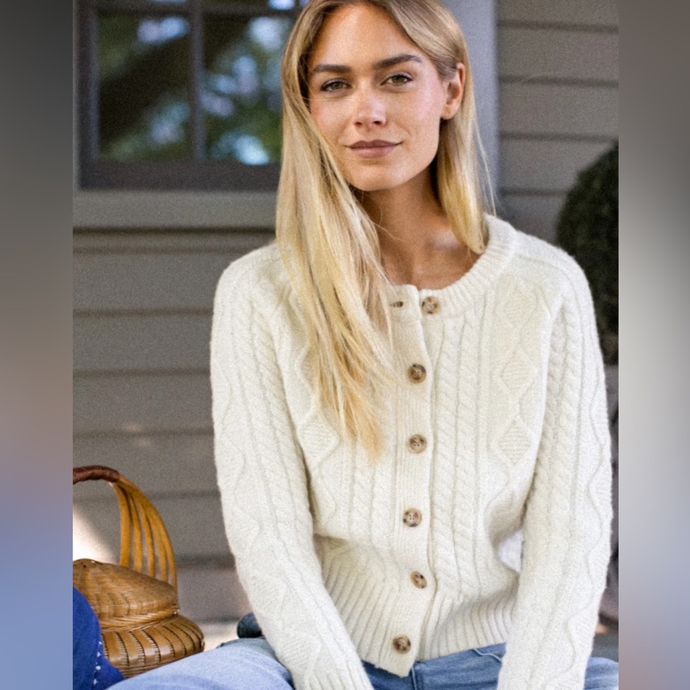 Marea by Liz Joy Francis Sweater Cardigan NWOT Size Small.